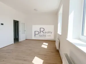 Prodej bytu 2+kk, Hevlín, 54 m2