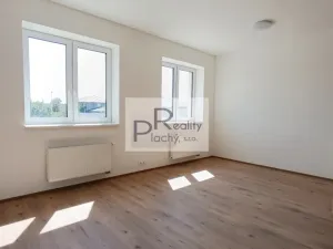 Prodej bytu 2+kk, Hevlín, 54 m2