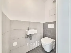 Pronájem bytu 3+kk, Znojmo, Hrušňová, 80 m2
