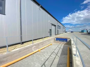 Pronájem skladu, Nehvizdy, Toušeňská, 1600 m2