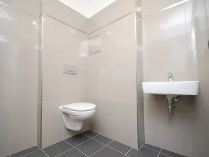 Pronájem kanceláře, Praha - Vinohrady, náměstí Míru, 92 m2