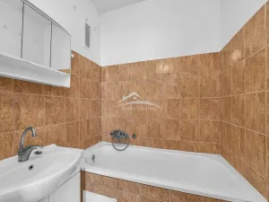 Prodej bytu 3+1, Dobronín, Šeříková, 72 m2