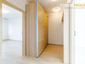 Pronájem bytu 2+1, Praha - Veleslavín, Maříkova, 55 m2