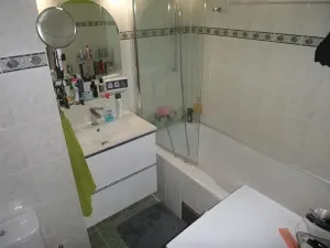 Dražba bytu 2+kk, Praha - Bohnice, Kostřínská, 42 m2