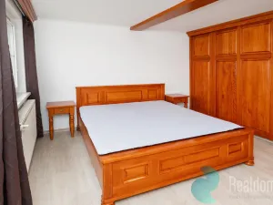 Pronájem bytu 2+kk, Český Brod, Ruská, 40 m2