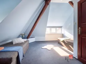 Prodej vily, Praha - Modřany, U vlečky, 331 m2