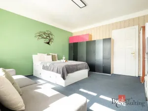 Prodej vily, Praha - Modřany, U vlečky, 331 m2