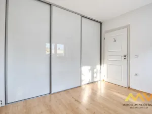 Pronájem bytu 3+1, Hradec Králové - Slezské Předměstí, Brandlova, 74 m2