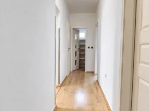 Pronájem bytu 3+1, Hradec Králové - Slezské Předměstí, Brandlova, 74 m2