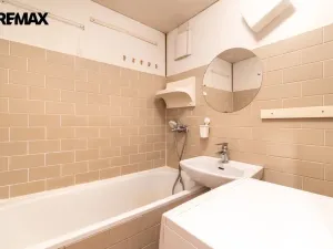 Prodej bytu 4+1, Praha - Podolí, Kaplická, 70 m2