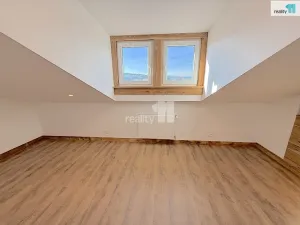Prodej bytu 2+kk, Karlovy Vary - Rybáře, Sokolovská, 81 m2