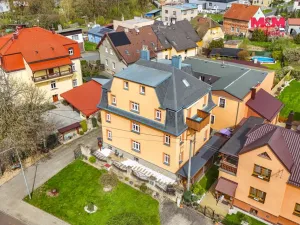 Pronájem bytu 2+kk, Planá, Revoluční, 40 m2