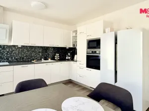 Prodej rodinného domu, Dolní Bojanovice, Zvolence, 380 m2