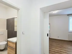 Pronájem bytu 2+kk, Beroun - Beroun-Město, Na Parkáně, 38 m2