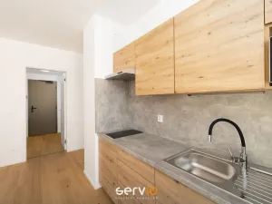 Pronájem bytu 1+kk, Brno, Bratislavská, 23 m2