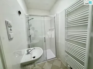 Pronájem bytu 2+kk, Praha - Libeň, Na stráži, 64 m2