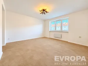 Pronájem bytu 2+1, Břeclav, Olbrachtova, 65 m2