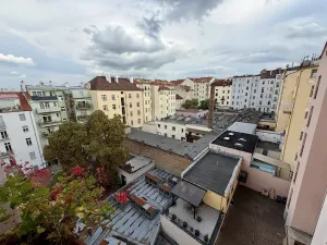 Pronájem bytu 2+kk, Praha - Vinohrady, Velehradská, 48 m2