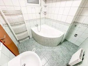 Pronájem bytu 2+kk, Znojmo, Chelčického, 46 m2