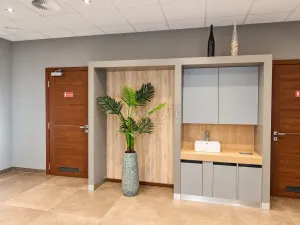 Prodej bytu 2+kk, Karlovy Vary - Dvory, Chebská, 50 m2