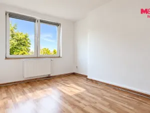 Pronájem bytu 3+1, Milovice - Mladá, Spojovací, 70 m2