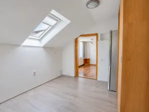 Prodej bytu 3+1, Trutnov - Poříčí, Náchodská, 70 m2