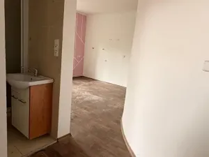 Prodej obchodního prostoru, Rumburk, Třída 9. května, 300 m2