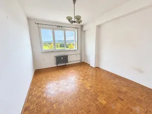 Prodej bytu 2+1, Liberec, Nad Školou, 57 m2