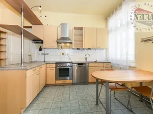 Prodej bytu 4+1, Praha - Nové Město, Národní, 96 m2