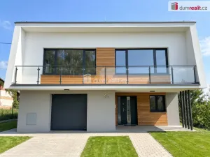 Prodej rodinného domu, Svárov, 180 m2