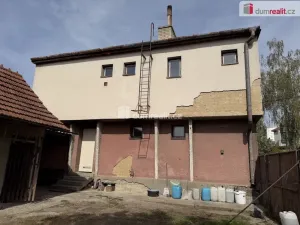 Prodej rodinného domu, Svárov, 180 m2