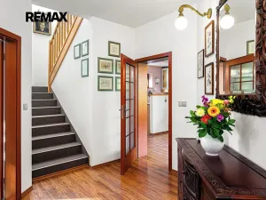 Prodej rodinného domu, Sulice, Na Křížkách, 277 m2