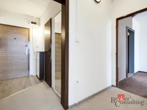 Prodej bytu 2+kk, Praha - Komořany, U vlečky, 42 m2