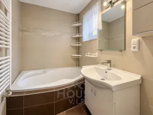 Prodej rodinného domu, Praha - Koloděje, Záhornická, 135 m2