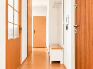 Prodej bytu 2+1, Praha - Letňany, Místecká, 52 m2