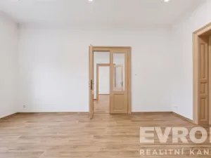 Pronájem kanceláře, Rokycany - Plzeňské Předměstí, Litohlavská, 150 m2