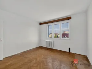 Prodej bytu 3+1, Plzeň - Lobzy, Sousedská, 74 m2