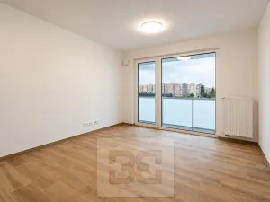 Pronájem bytu 2+kk, České Budějovice, Generála Klapálka, 55 m2