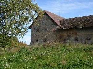 Prodej zemědělské usedlosti, Sezemice, 200 m2