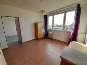 Pronájem bytu 2+kk, Plzeň, Macháčkova, 42 m2