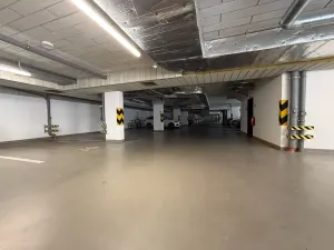 Pronájem garáže, Praha - Uhříněves, Ke kříži, 13 m2