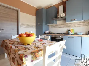 Prodej bytu 3+kk, Villa Rosa, Itálie, 92 m2