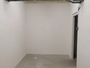 Pronájem skladu, Nové Strašecí, U Školy, 15 m2