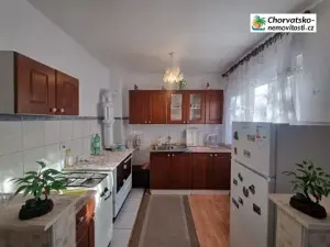 Prodej vícegeneračního domu, Senj, Chorvatsko, 244 m2