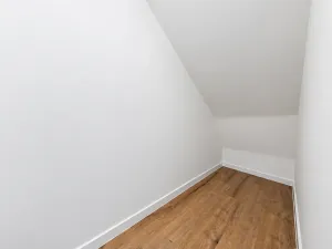 Prodej vícegeneračního domu, Šestajovice, Komenského, 275 m2