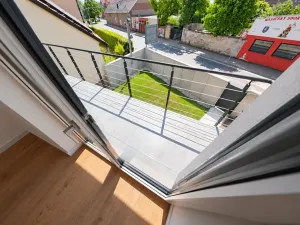 Prodej vícegeneračního domu, Šestajovice, Komenského, 275 m2
