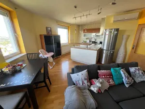 Pronájem bytu 4+kk, Praha - Modřany, Semická, 120 m2