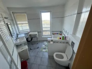Pronájem bytu 4+kk, Praha - Modřany, Semická, 120 m2