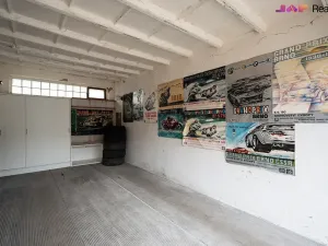 Pronájem garáže, Brno, Třískalova, 19 m2