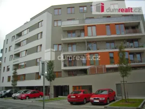 Pronájem bytu 2+kk, Praha - Strašnice, Michelangelova, 46 m2